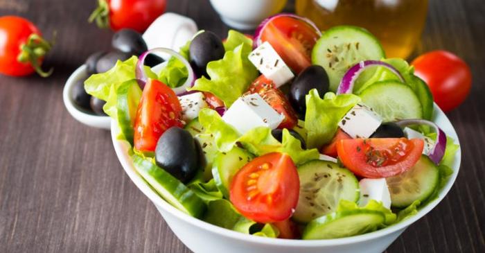 Top 13 salate verzi, clasate de la cele mai bune la cele mai proaste