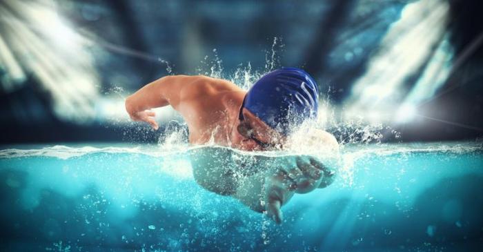 Beneficiile înotului pentru sănătatea fizică și mentală