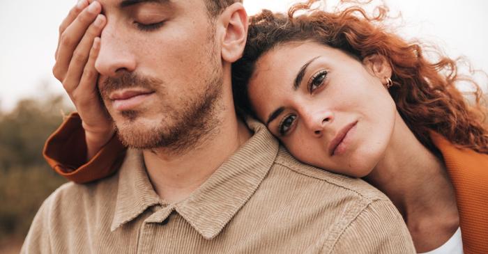 Partenerul tau se poarta urat cu tine, dar este amabil cu ceilalti? Care este motivul