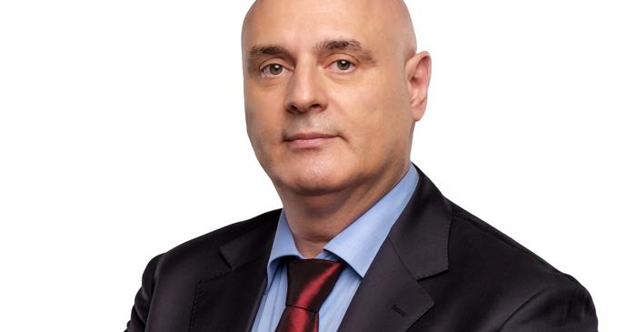 Cum poți obține un aspect tânăr prin rejuvenare facială 3D?