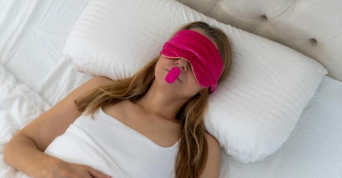 Benzile bucale folosite în timpul somnului: beneficii și riscuri pentru sănătate