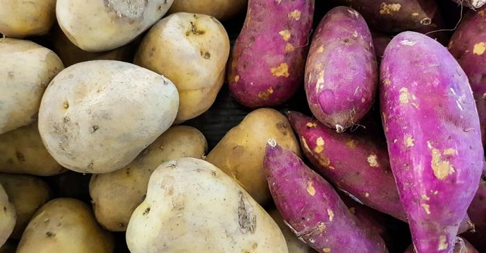 Cartofii roșii versus cei albi: Diferențe nutriționale esențiale pentru sănătate