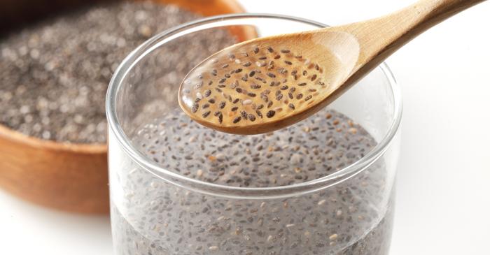 Semințele de chia consumate seara îmbunătățesc calitatea somnului și metabolismul