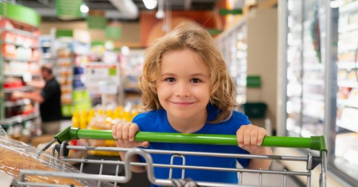 Un nutriționist spaniol avertizează asupra pericolelor tăițeilor instant pentru copii