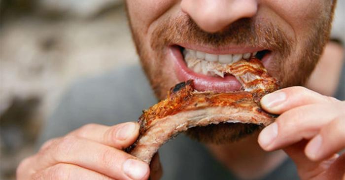 Consumul zilnic de carne: beneficii și riscuri pentru sănătate