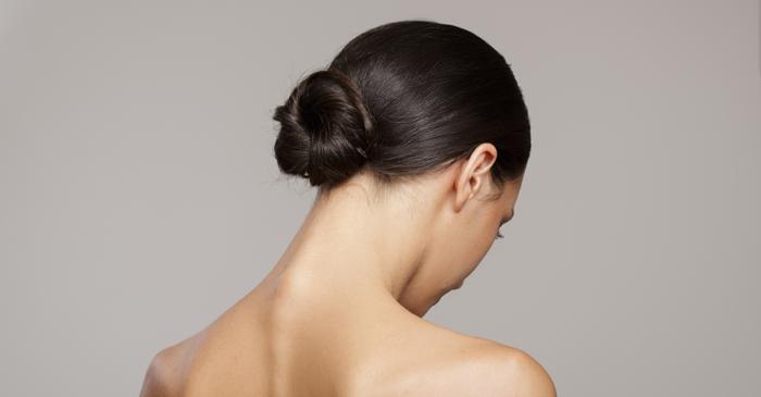 Cocul neted revine în forță și devine coafura verii 2025