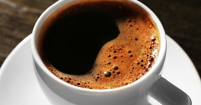 Neurochirurgul Robert Love dezvăluie secretul tinereții: colagenul din cafea reduce ridurile