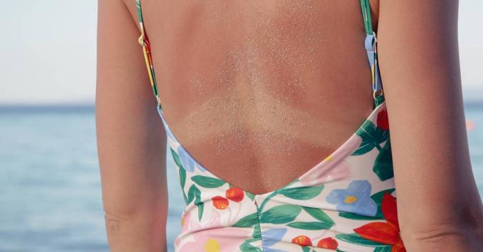 Autobronzantele, alternativa sigură recomandată de dermatologi în fața riscurilor expunerii la soare