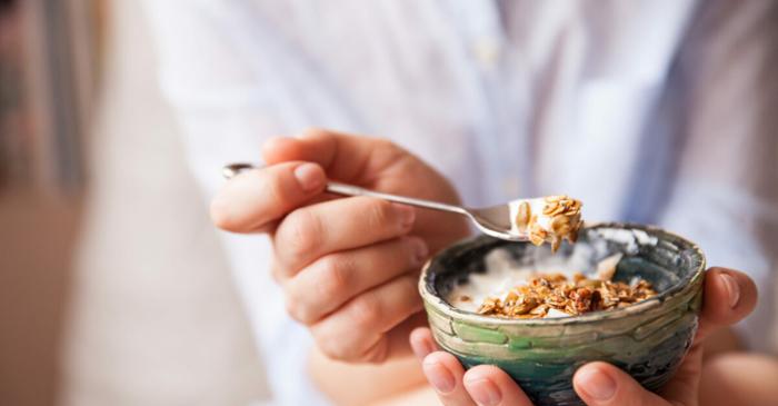 Fructe versus sucuri: De ce contează forma zahărului?