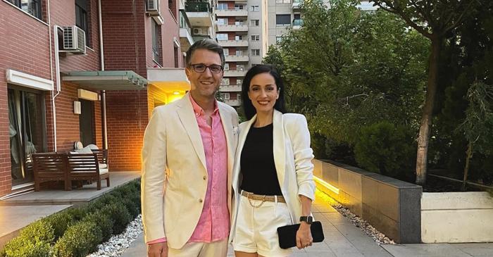 Andi Moisescu și Olivia Steer s-ar fi despărțit după 22 de ani de căsătorie