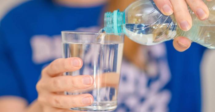 Cinci băuturi care mențin rinichii sănătoși și previn formarea pietrelor