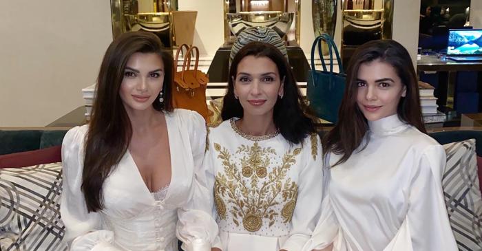 Monica Gabor a revenit în România pentru o revedere emoționantă cu sora sa mai mare