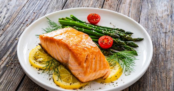 Șapte cine rapide și sănătoase pentru a slăbi în 30 de zile