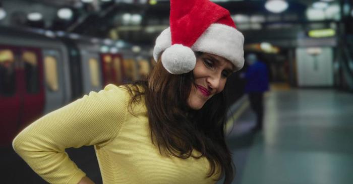 Gesturile simple care previn durerile de spate și genunchi în agitația sărbătorilor