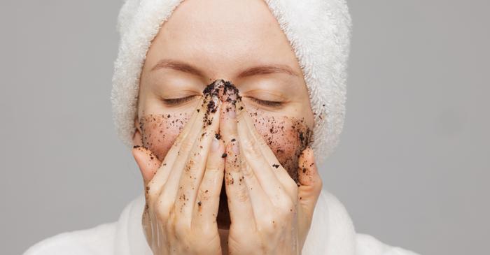 De ce mai puține produse de îngrijire pot oferi rezultate mai bune?