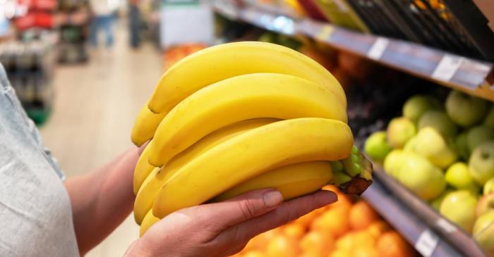 Un medic avertizează că bananele și portocalele pot fi periculoase pentru pacienții cu hipertensiune