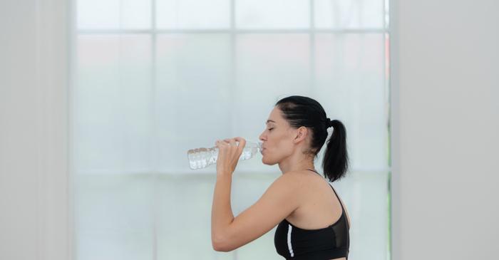 Un truc simplu de dimineață poate stimula arderea grăsimilor înainte de micul dejun