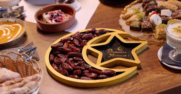 Cum poți mânca în Ramadan pentru a evita oboseala și kilogramele în plus?