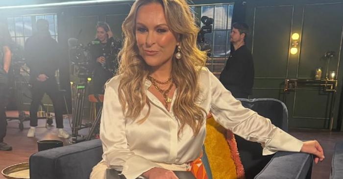 Cancerul de colon provoacă simptome confundate cu menstruația și menopauza