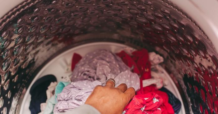 De ce nu este recomandat să pornești mai multe cicluri de spălare fără pauză?