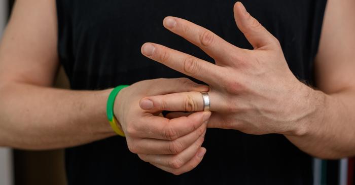 O ciorbă verde cu țelină și pătrunjel elimină excesul de lichide din organism