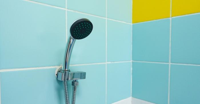 De ce se desprinde faianța de pe perete, chiar dacă materialele sunt de calitate?