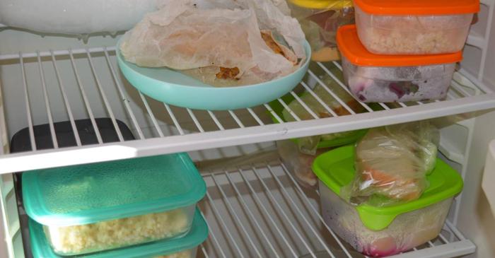 Un medic avertizează asupra greșelilor din frigider care ne pun sănătatea în pericol