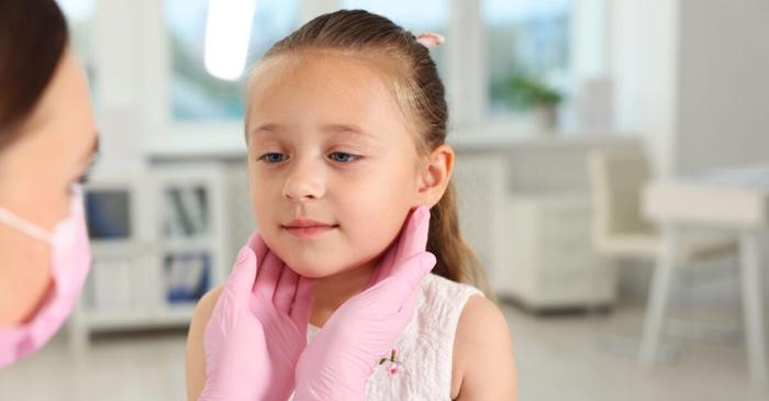 De ce tratarea unui singur membru al familiei nu oprește infecția cu oxiuri?