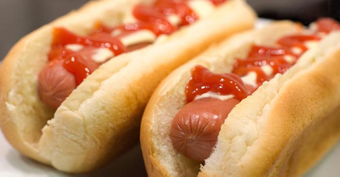 Un hot dog reduce speranța de viață sănătoasă cu 36 de minute, potrivit unui studiu publicat în Nature Food